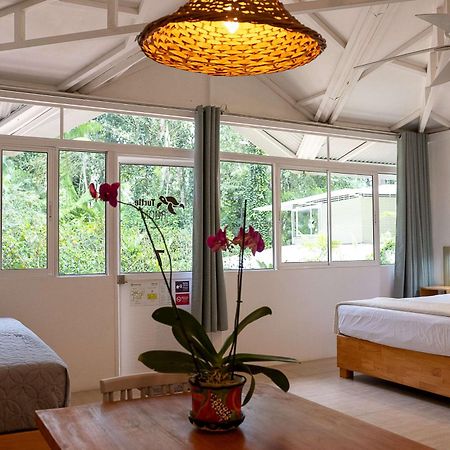 Jaguar Inn Bungalows Puerto Viejo de Talamanca Kültér fotó