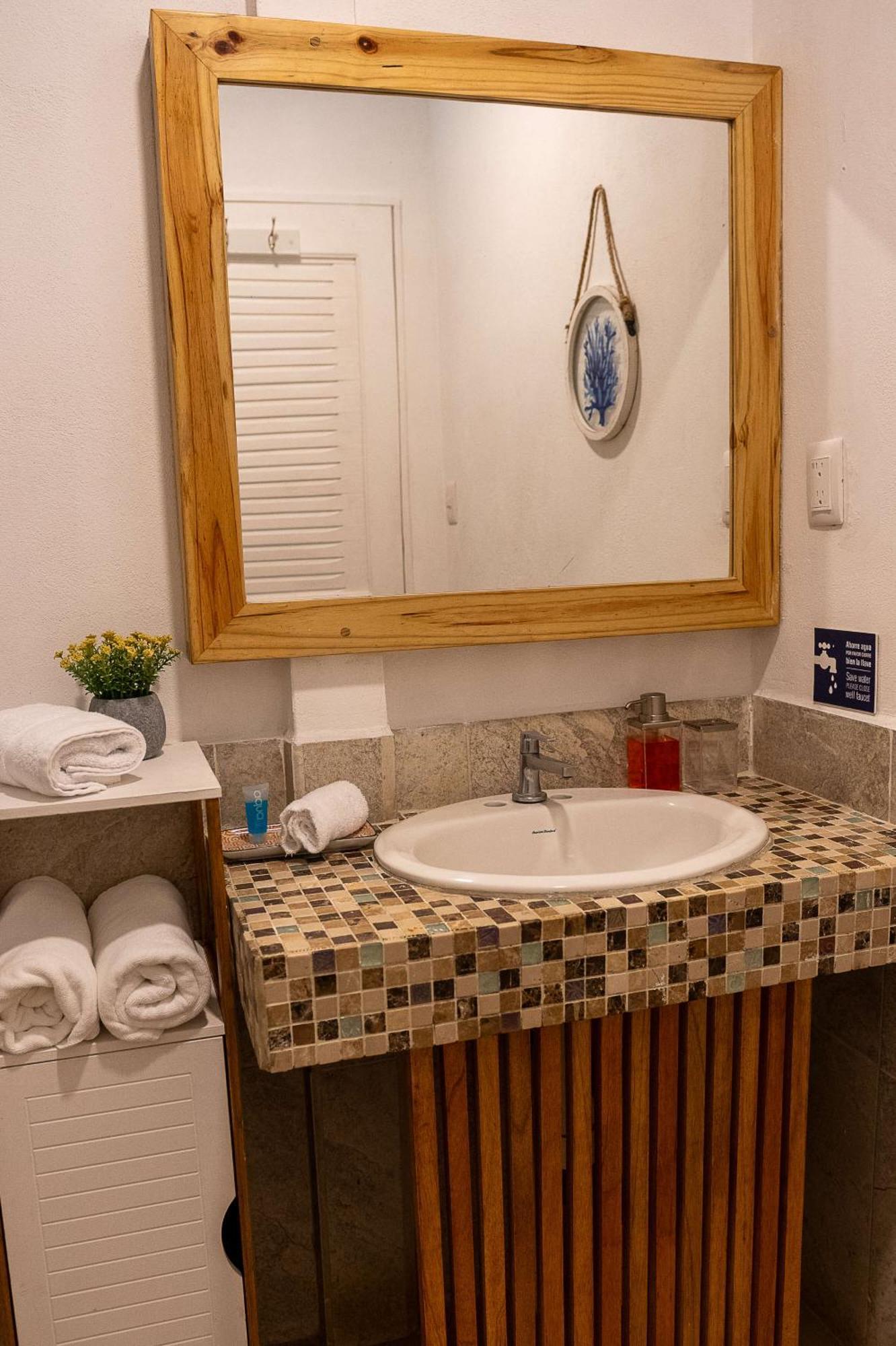 Jaguar Inn Bungalows Puerto Viejo de Talamanca Kültér fotó